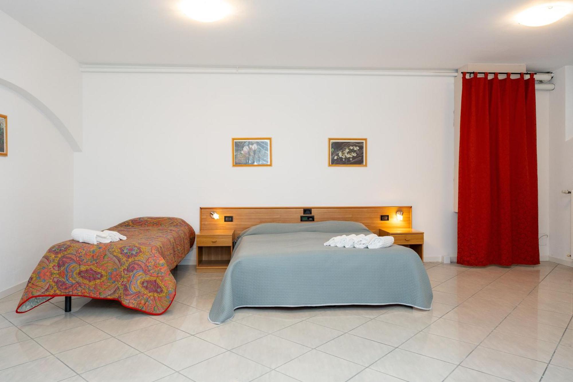 Apartments Vistallihouse Bergamo Exteriör bild